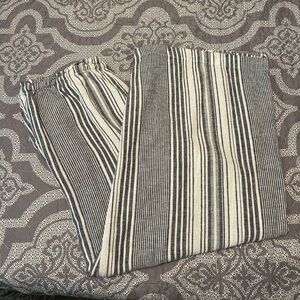 Women’s Time and Tru Cropped Wide Leg Pants